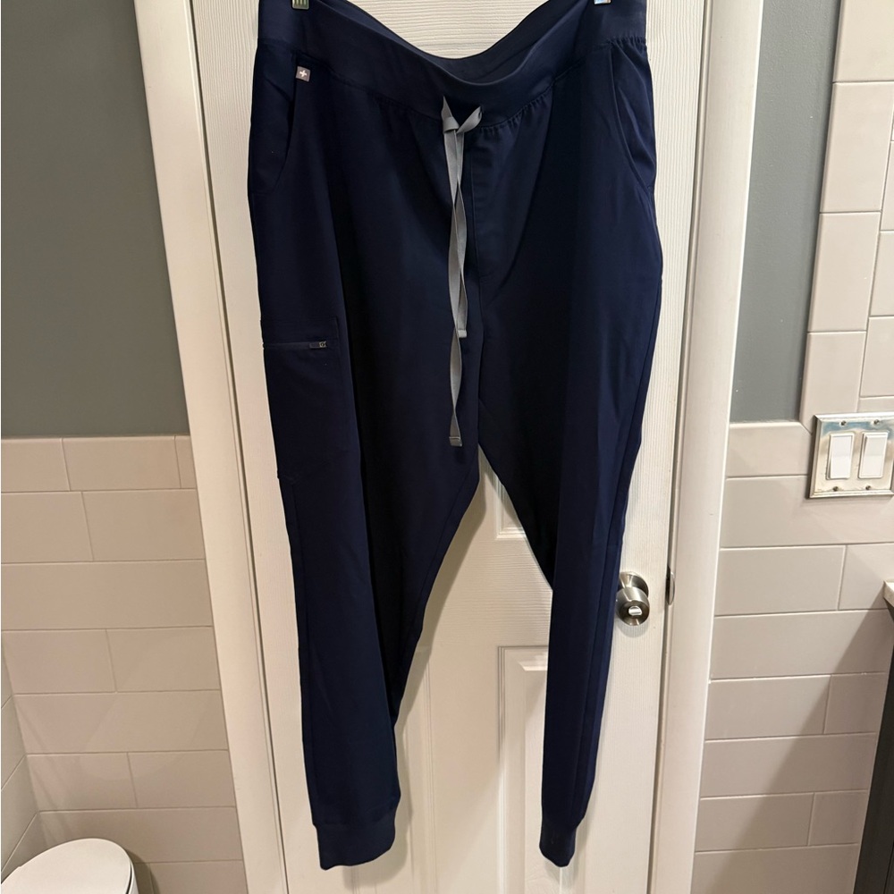 Zamora high waisted jogger Figs women’s scrub pant